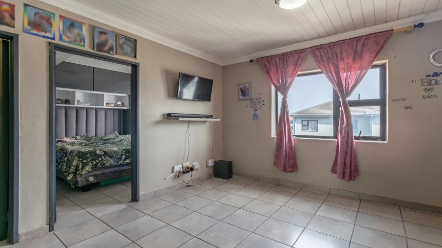 2 Bedroom Property for Sale in Belhar Western Cape